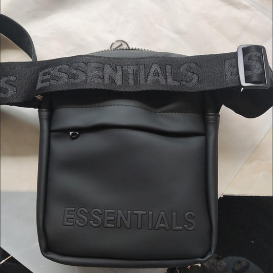 ESSENTIALS Small Bag